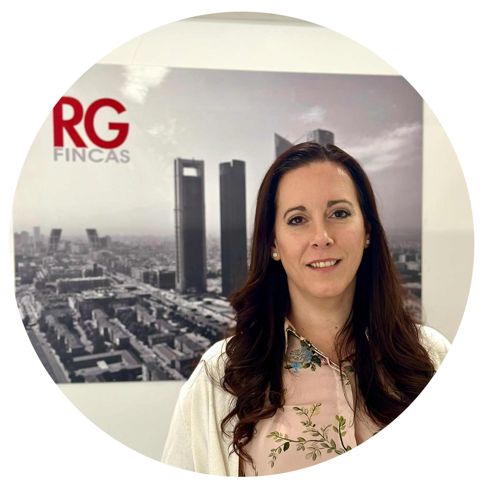 Estefania Ríos Arranz - Administradora de Fincas Colegiada, Perito Judicial Direccion y Gestion Inmobiliaria Coaching